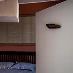 Ae Masanete Oda ve Kahvaltı 3*