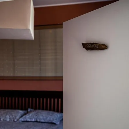 Ae Masanete Bed & Breakfast *