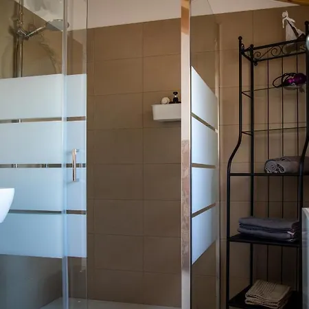 Ae Masanete Bed & Breakfast